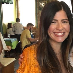 Meet your Posher, Jade